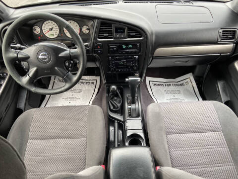 2003 Nissan Pathfinder SE