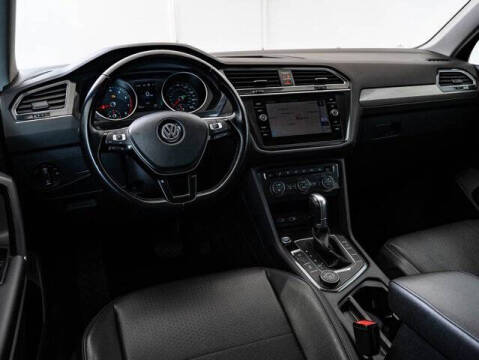 2018 Volkswagen Tiguan 2.0T SEL 4Motion