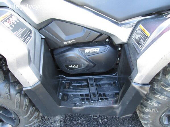 2018 Can-Am OUTLANDER MAX 650 XT