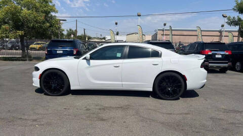 2019 Dodge Charger SXT