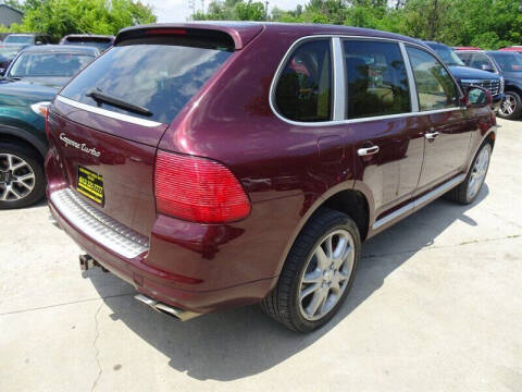 2004 Porsche Cayenne Turbo