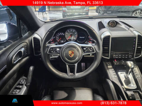 2017 Porsche Cayenne S