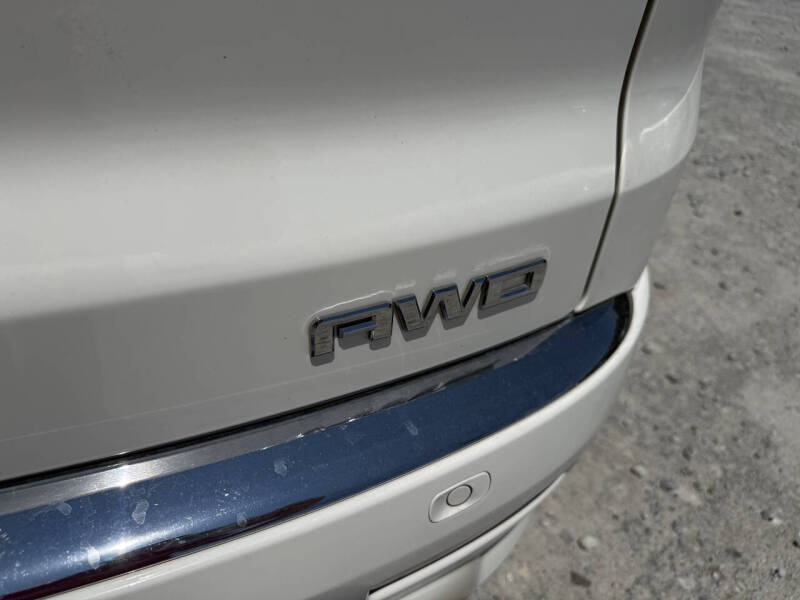 2012 GMC Acadia Denali