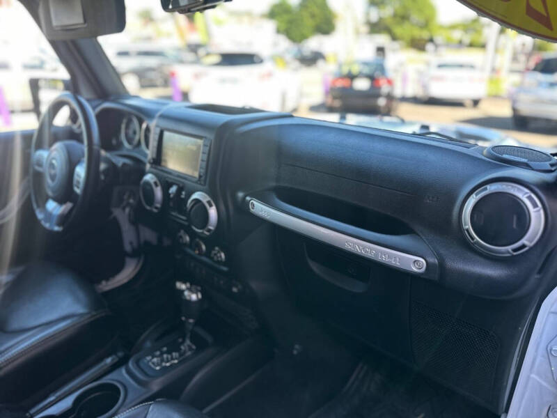 2016 Jeep Wrangler Unlimited Rubicon Hard Rock