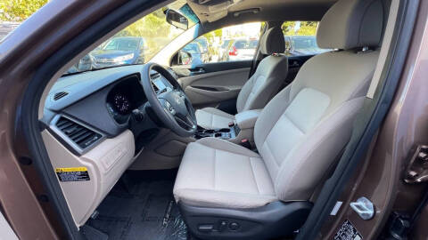 2017 Hyundai Tucson SE Plus