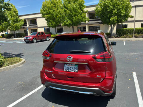 2019 Nissan Rogue SV