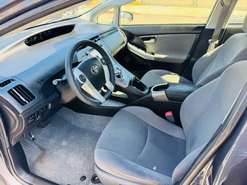 2012 Toyota Prius Three
