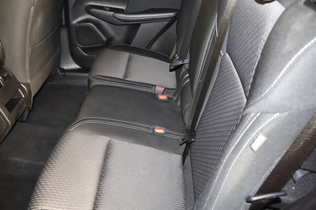 2024 Mitsubishi Outlander ES