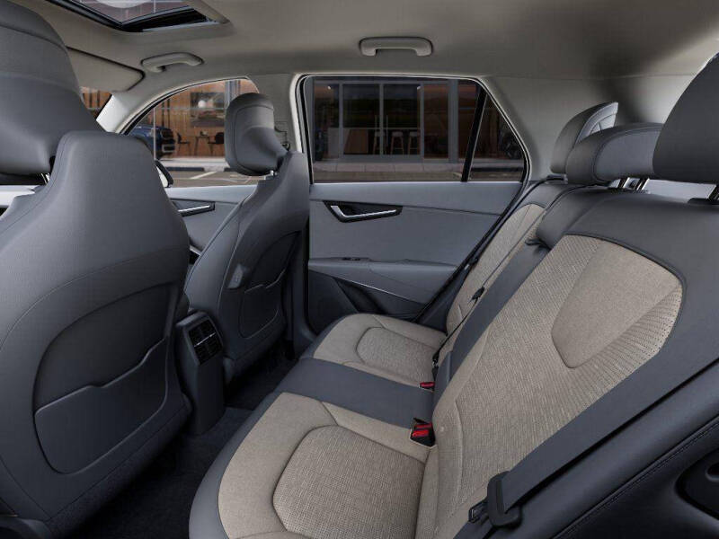 2026 Kia Niro SX Touring