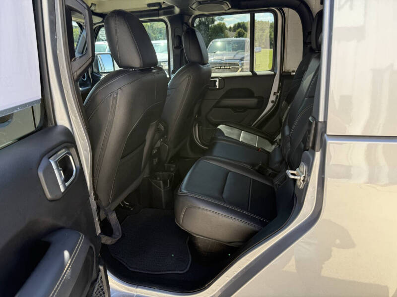 2020 Jeep Gladiator Overland