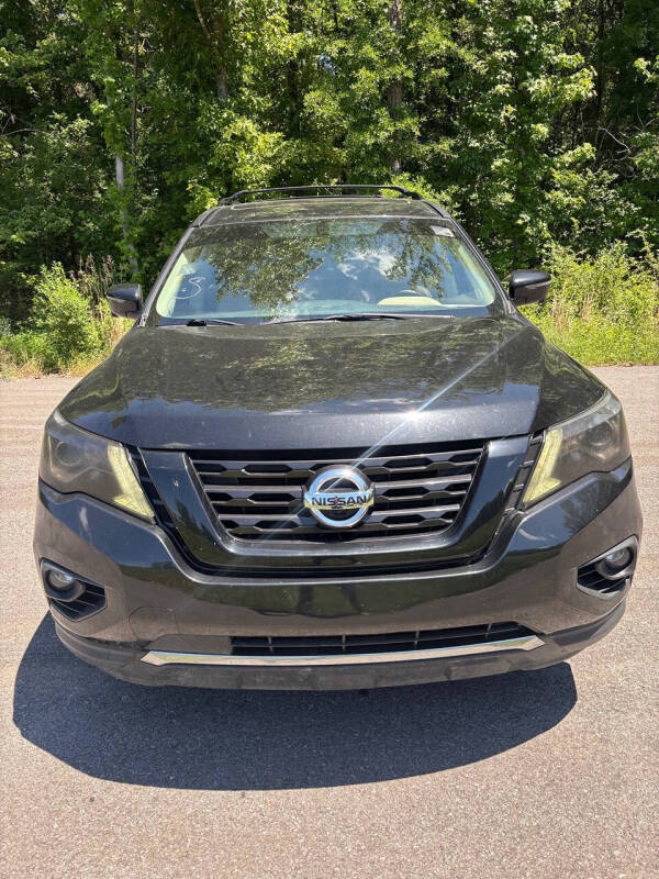 2018 Nissan Pathfinder Platinum