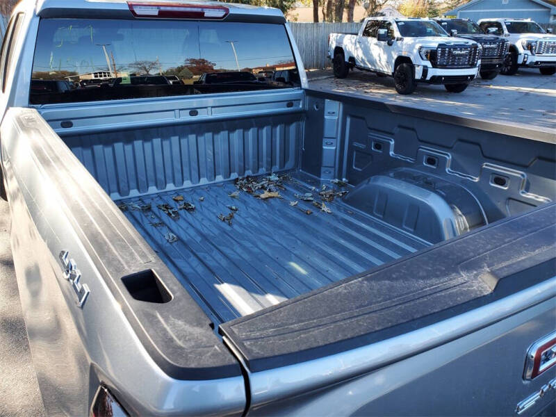 2026 GMC Sierra 1500 Elevation Standard