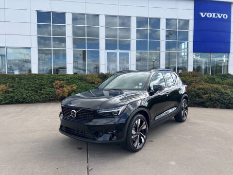 2026 Volvo XC40 B5 Ultra