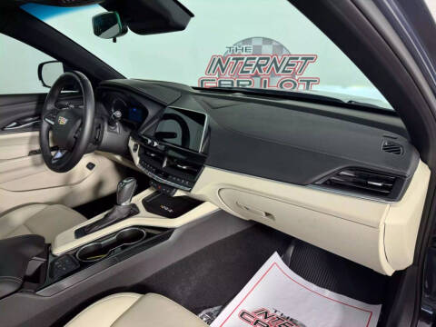 2024 Cadillac CT4 Luxury