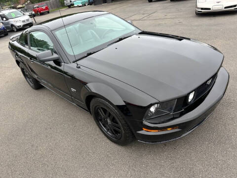 2006 Ford Mustang GT Deluxe