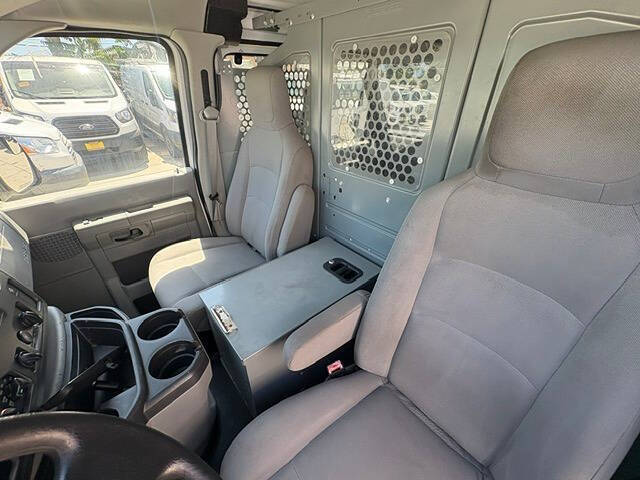 2013 Ford E-Series