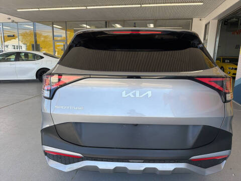 2023 Kia Sportage LX