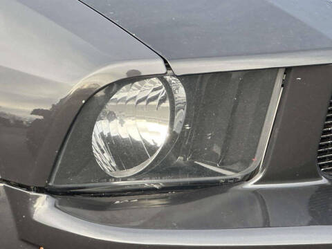 2007 Ford Mustang GT Deluxe