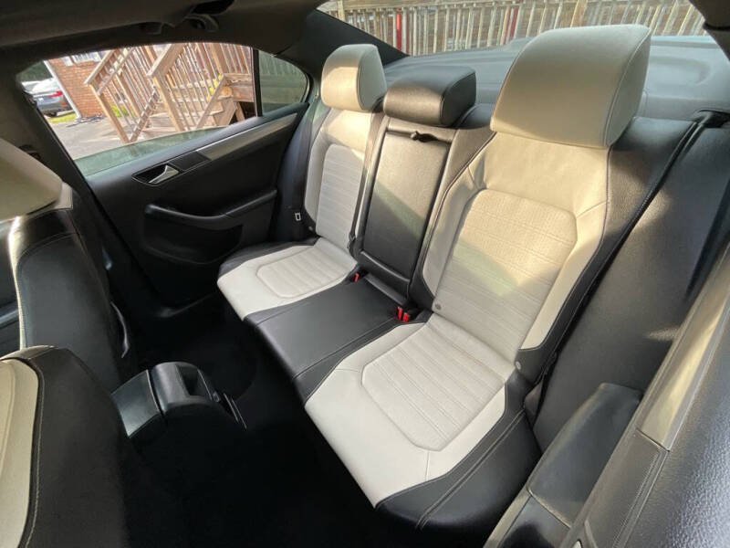 2016 Volkswagen Jetta 1.8T Sport