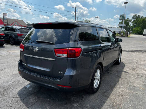 2016 Kia Sedona LX