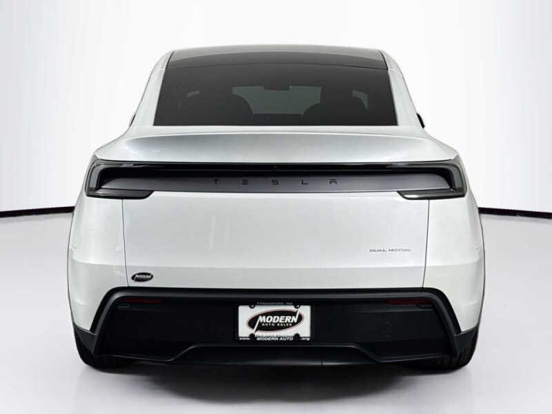 2026 Tesla Model Y Long Range