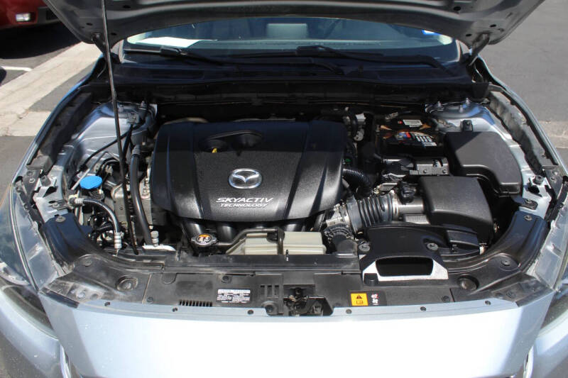 2018 Mazda MAZDA3 Touring