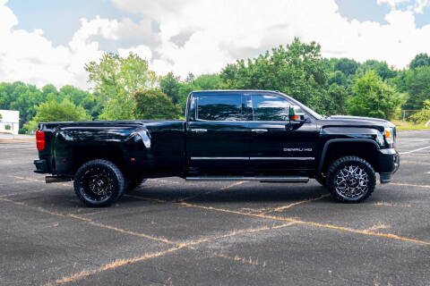 2015 GMC Sierra 3500HD Denali