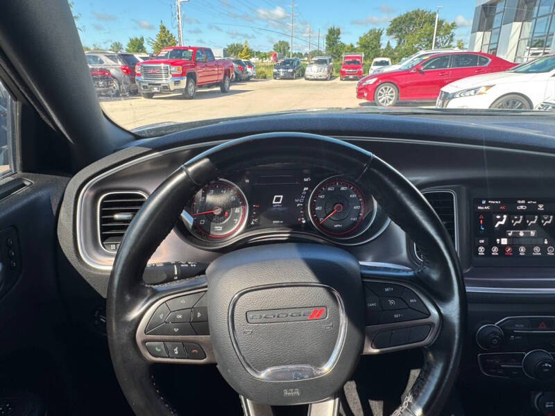 2020 Dodge Charger SXT