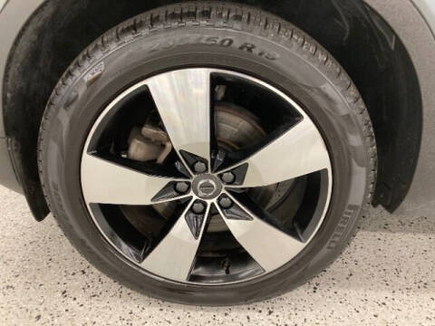 2019 Volvo XC40 T5 R-Design