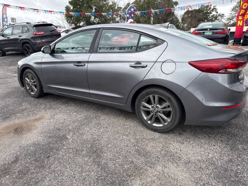 2018 Hyundai Elantra