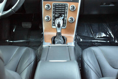 2016 Volvo S60 T5 Drive-E Inscription Platinum