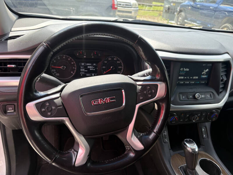 2018 GMC Acadia SLE-2
