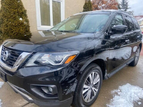 2019 Nissan Pathfinder for sale at Expo Motors LLC in Kansas City MO