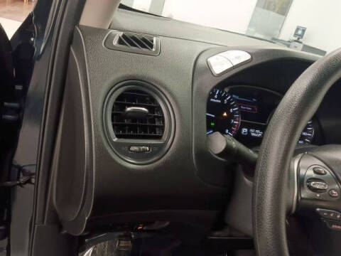 2014 Nissan Pathfinder S