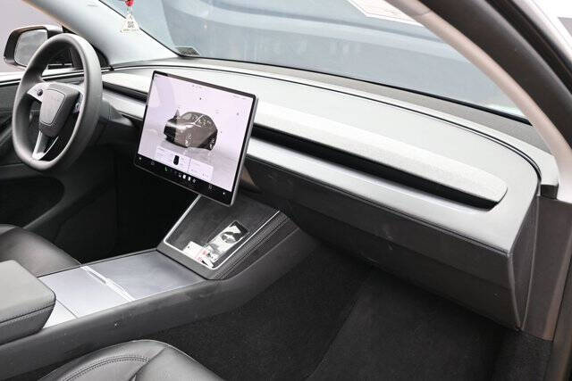 2026 Tesla Model Y Long Range