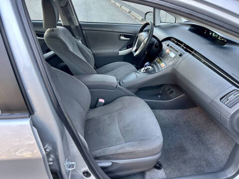 2011 Toyota Prius One