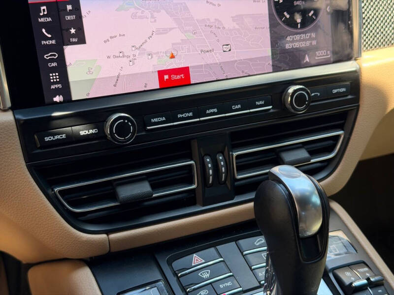 2021 Porsche Macan S