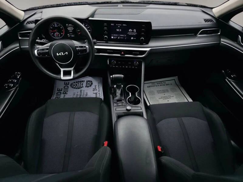 2022 Kia K5