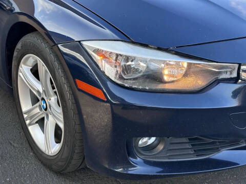 2013 BMW 3 Series 328i