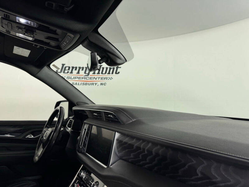 2022 GMC Yukon XL Denali