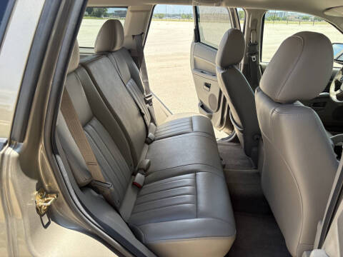 2006 Jeep Grand Cherokee Laredo