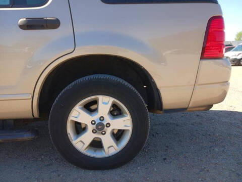 2005 Ford Explorer XLT