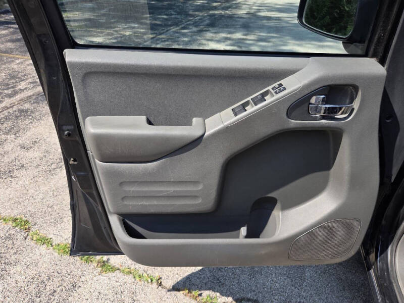 2021 Nissan Frontier SV