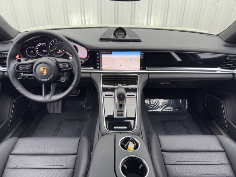 2022 Porsche Panamera 4S E-Hybrid
