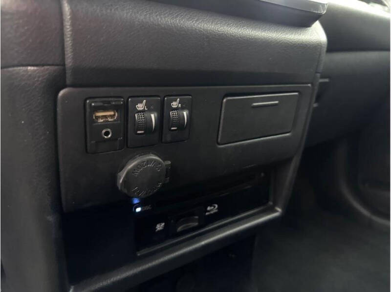 2017 Toyota Sienna SE Premium 8-Passenger