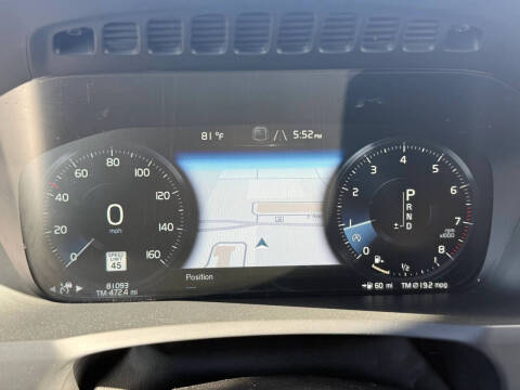 2017 Volvo XC90 T6 Momentum