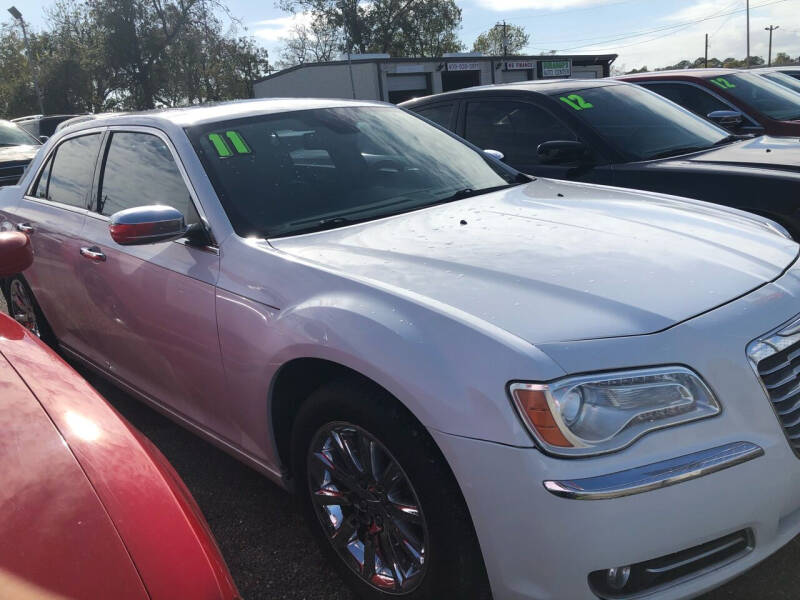 2011 Chrysler 300 C