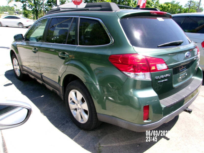 2011 Subaru Outback 2.5i Limited