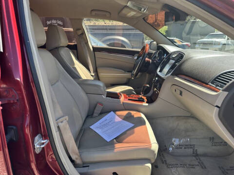 2011 Chrysler 300 C