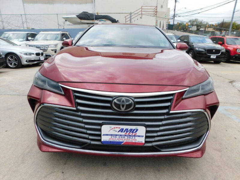 2019 Toyota Avalon XLE
